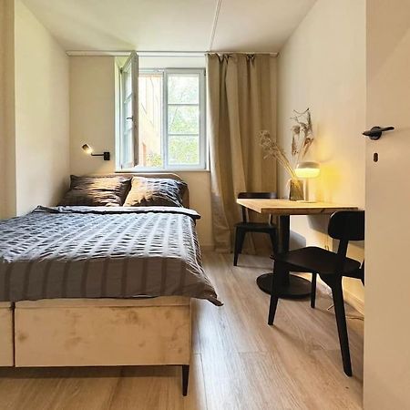 Natural Apartment In The City Center - Old Town Вроцлав Екстериор снимка